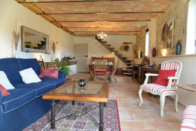 Very beautiful stone farmhouse on over 2 hectares of land