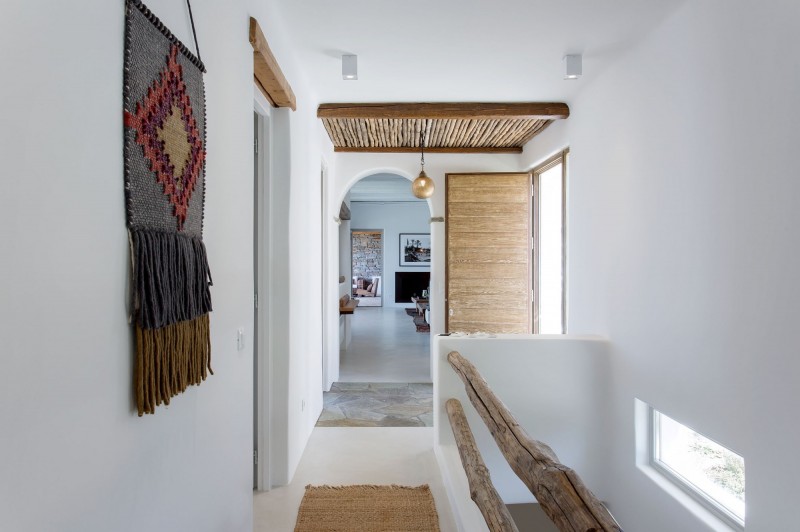 For sale, superb modern villa on the Greek island of Tinos