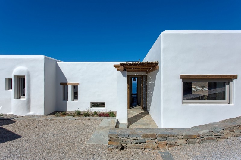 Vente en Grèce, villa contemporaine  avec piscine sur l'île de Tinos 