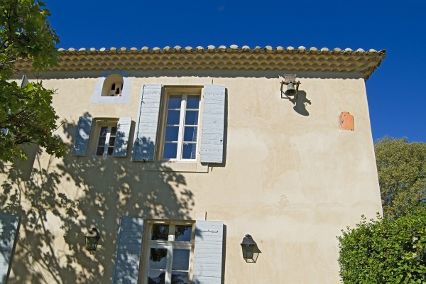 For rent, property close to Isle sur la Sorgue
