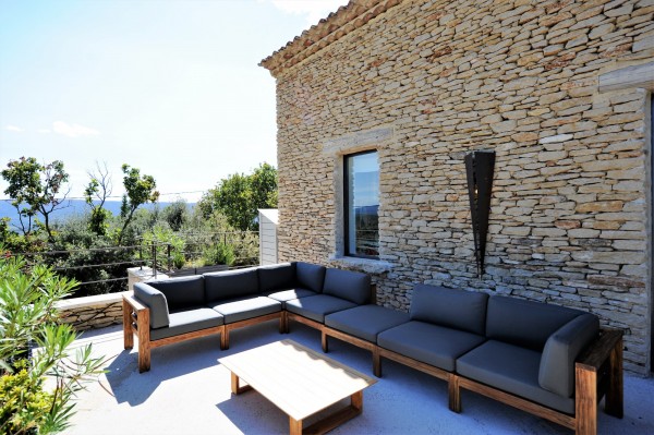 Close to Gordes, stones property with pool and stunning views