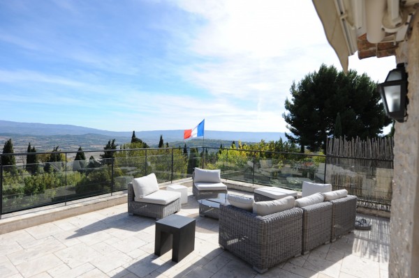 Summer rental in Provence, in Gordes 