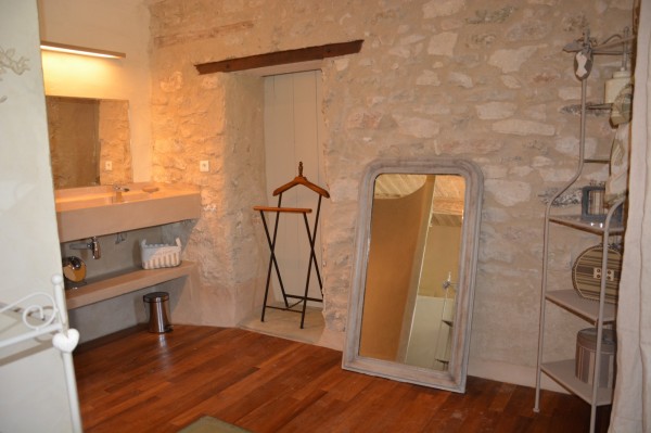 Ménerbes, old mas renovated with taste in the heart of the Luberon